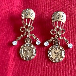 Kirk’s Folly Vintage Gold Tone 90’s Earrings